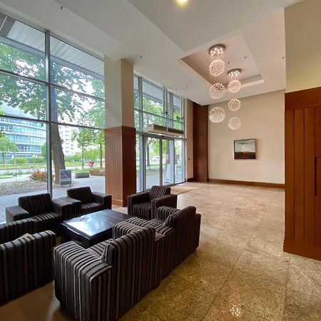 Two Rooms Apartment Triton Park Varšava Exteriér fotografie