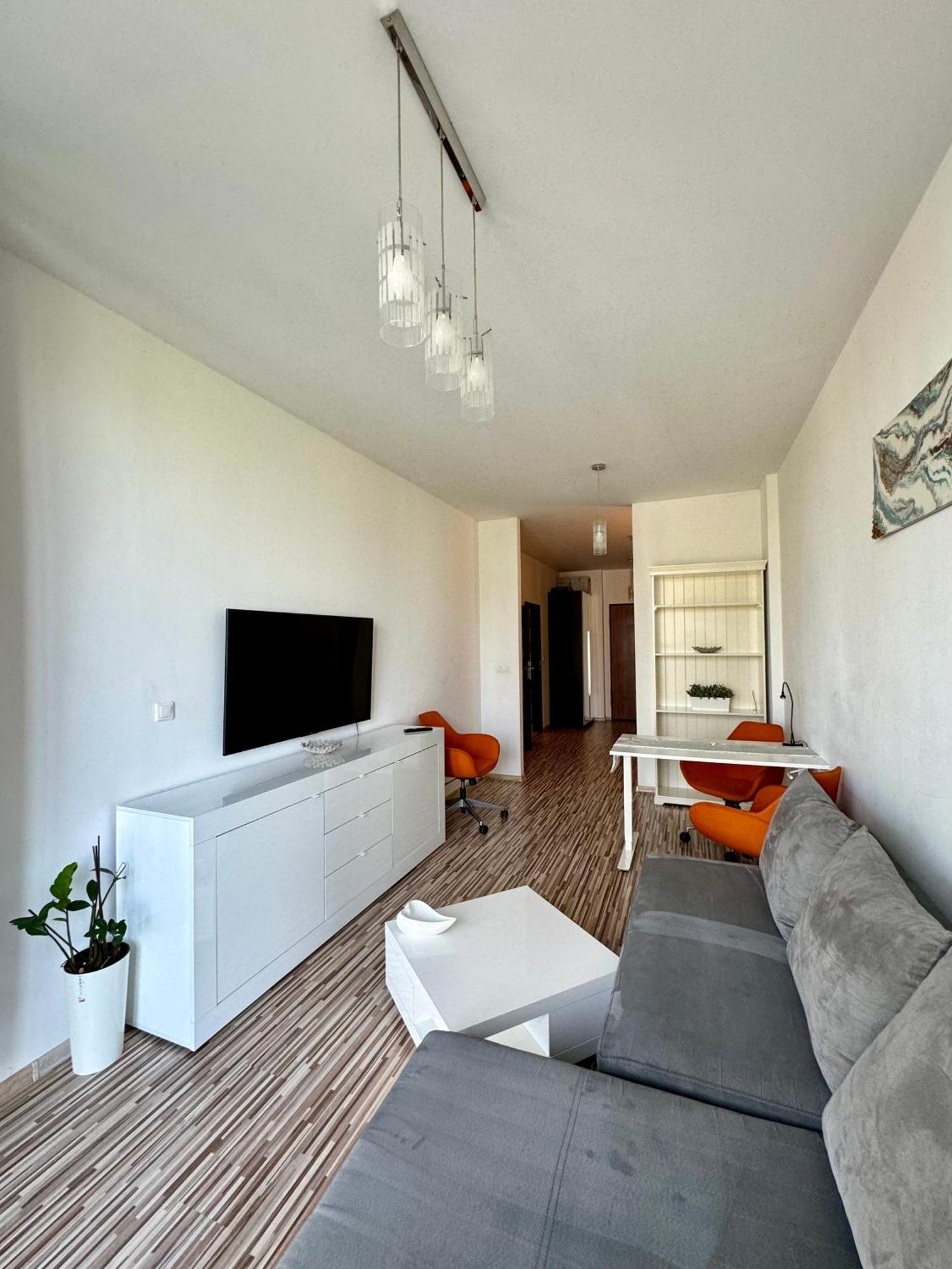 Two Rooms Apartment Triton Park Varšava Exteriér fotografie