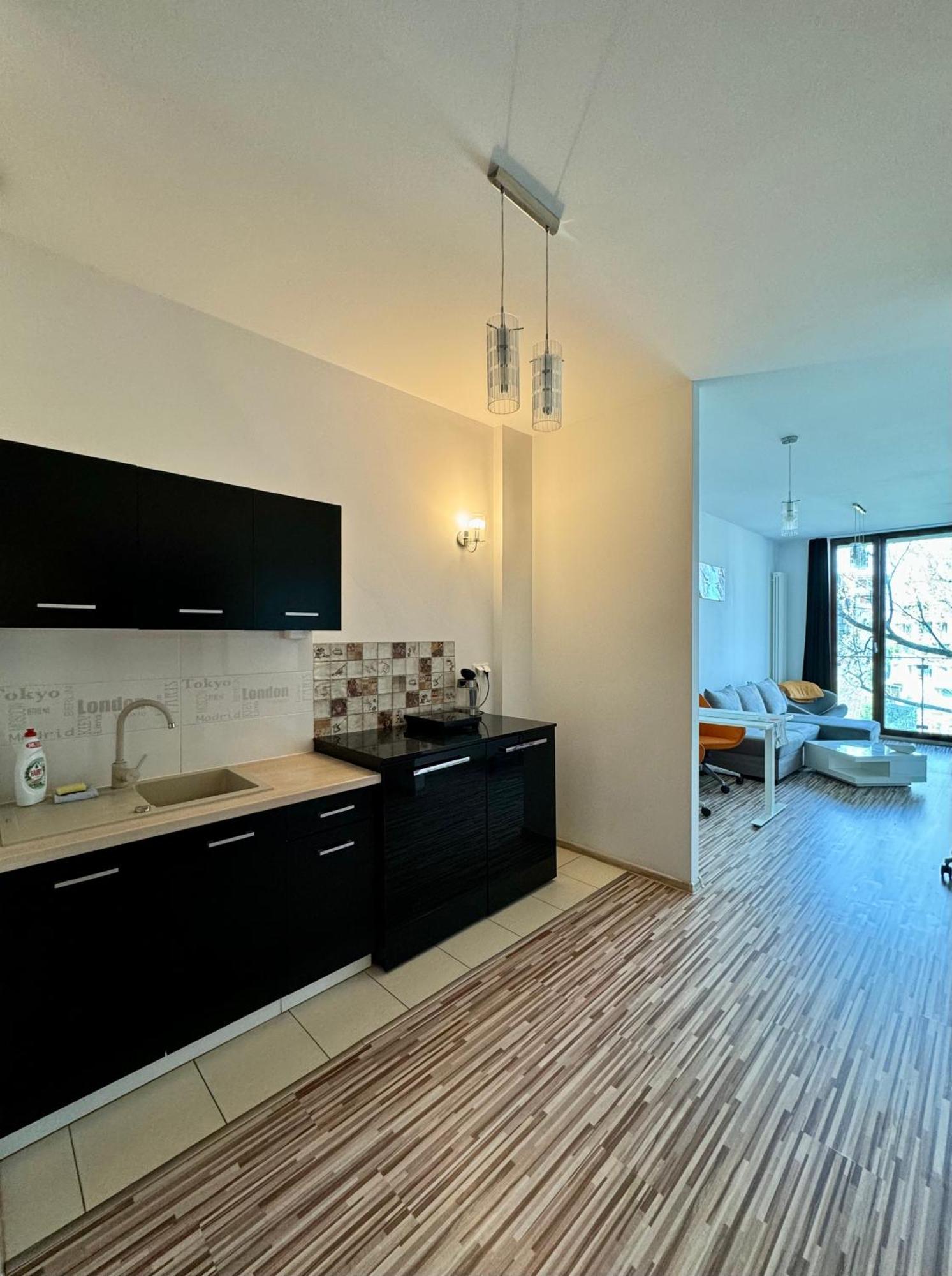 Two Rooms Apartment Triton Park Varšava Exteriér fotografie