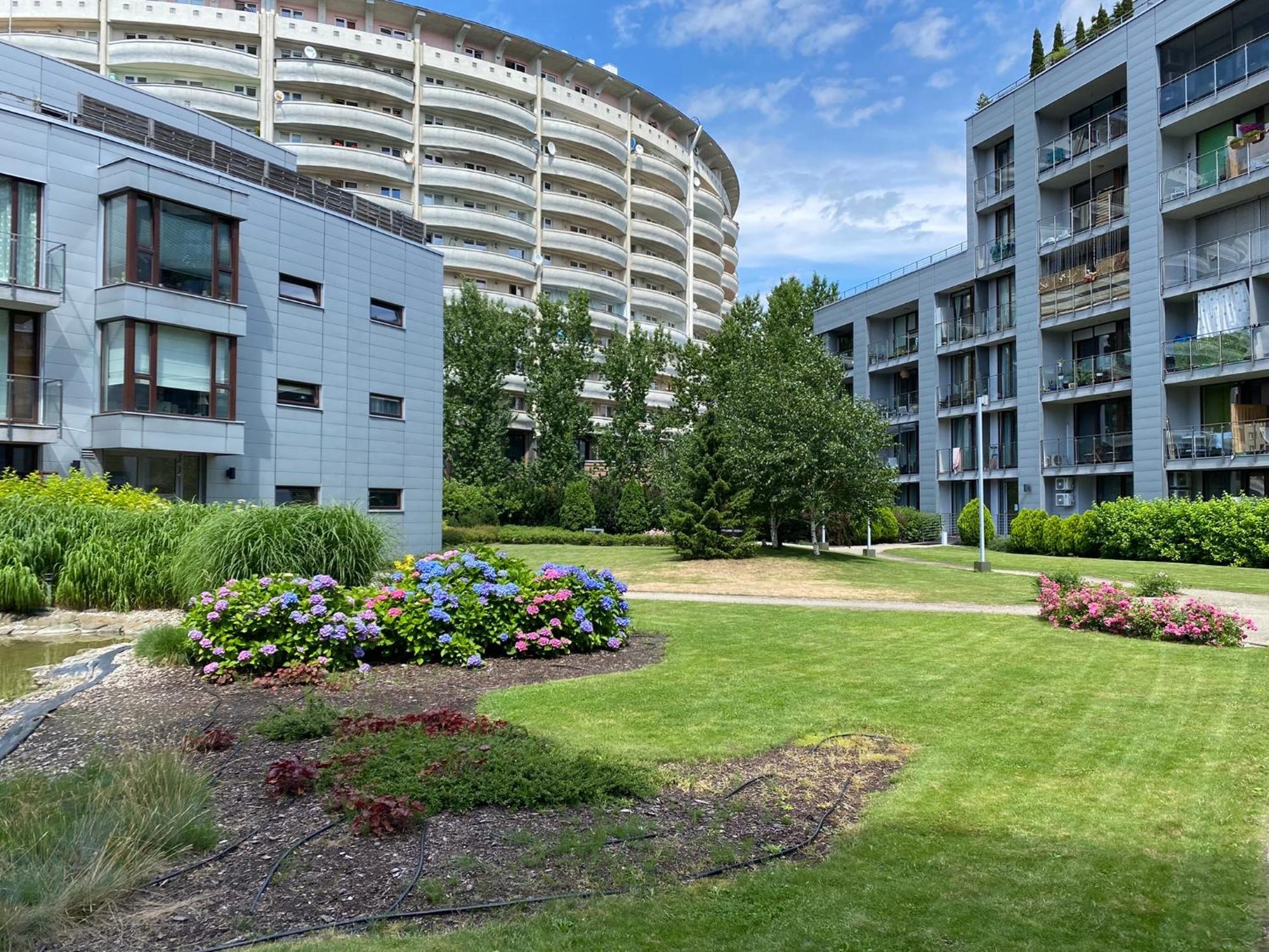Two Rooms Apartment Triton Park Varšava Exteriér fotografie
